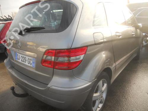 Radio MERCEDES-BENZ B-CLASS Sports Tourer (W245) B 200 CDI (245.208) | BP19980012E6 