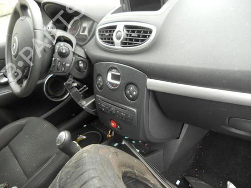 Climate control RENAULT CLIO III Hatchback Van (SB_, SR_)  | BP19986124I5  - Image 13