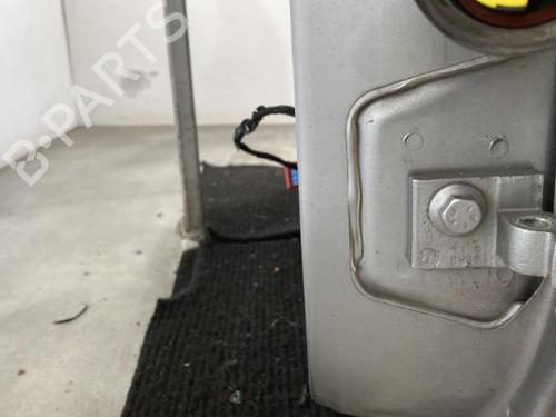 Used Left front door Left front door 19994944 19994944