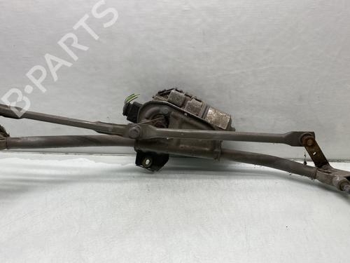 Used Front wiper motor VW PASSAT B5.5 (3B3) 2.0 (115 hp) 21005146