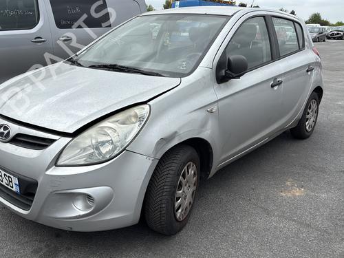 Used Parts HYUNDAI i20 I (PB, PBT) 1.4 CRDi (75 hp) 4261906