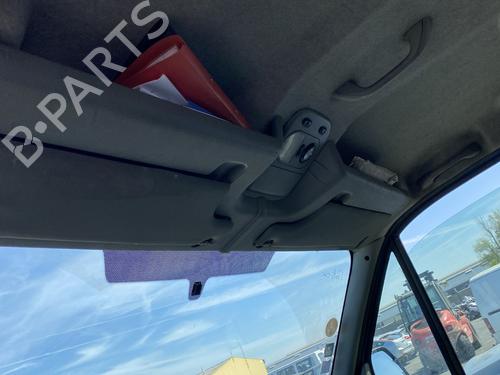 Right front indicator RENAULT MASTER II Van (FD) 2.5 dCi (FD01, FD02, FD21, FD22, FD31, FD32, FD3Y, FD71,... | BP28537780C33  - Image 12