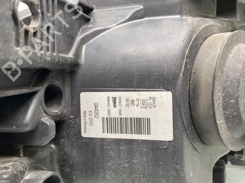 Right headlight RENAULT CLIO III (BR0/1, CR0/1) 1.5 dCi (C/BR0G, C/BR1G) | BP30181064C29