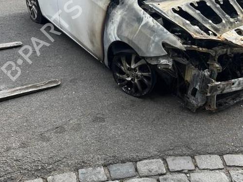 Used Parts TOYOTA AURIS (_E18_)  1.8 Hybrid (ZWE186_, ZWE186R)  4482190