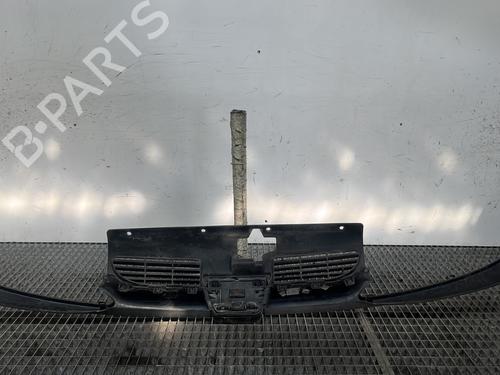 Grille PEUGEOT 206 Hatchback (2A/C) 2.0 HDI 90 | BP28187944C40 