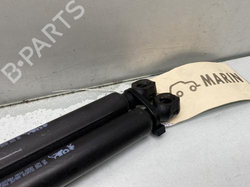 Used Tailgate lift support Tailgate lift support 31174440 31174440