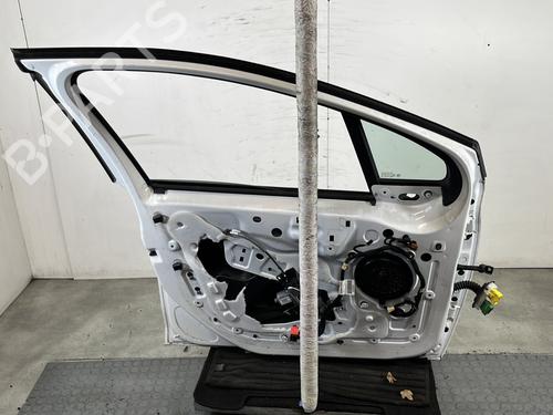 Used Left front door Left front door PEUGEOT 208 I (CA_, CC_) 1.2 VTI 82 (82 hp) 32208329 32208329