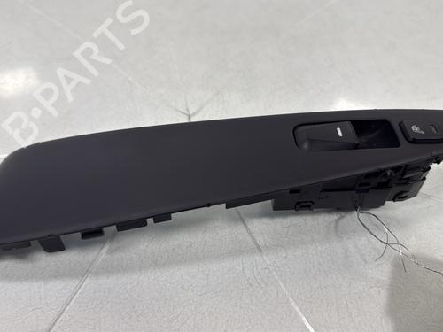 right-rear-window-switch-hyundai-ix35-lm-el-elh-2009-2010-2011-2012-2013-2014-2015-2016-32776175 main image