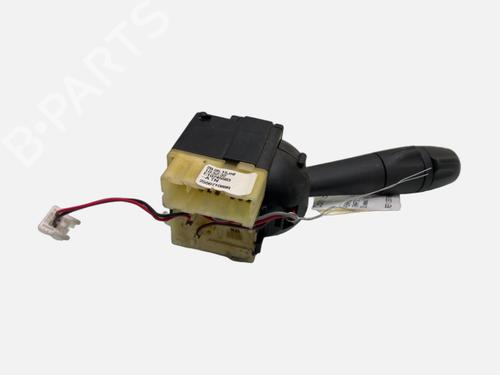 switch-renault-trafic-iii-van-fg_-2014-40604999 main image