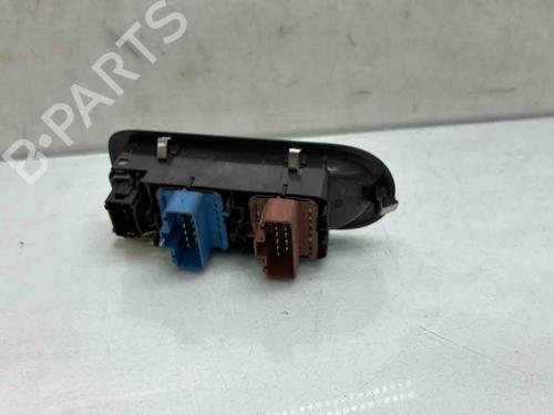 Used Left front window switch Left front window switch RENAULT CLIO III Grandtour (KR0/1_) [2007-2026] 36474163 36474163