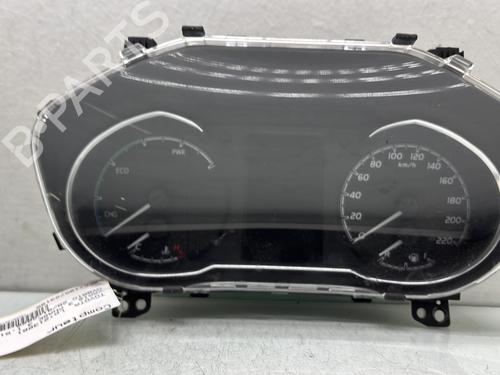 Used Instrument cluster TOYOTA YARIS (_P13_) 1.5 Hybrid (NHP130_, NHP130) (101 hp) 28704787