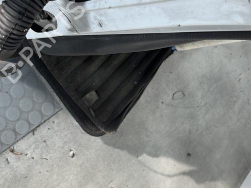 Used Right front door Right front door OPEL ASTRA F Estate (T92) 1.7 TD (F35, M35) (68 hp) 33047393 33047393