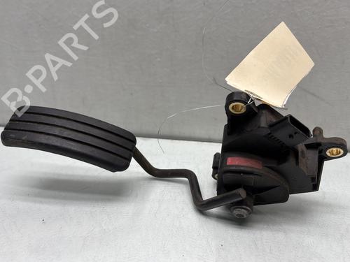 Used Pedal RENAULT CLIO III (BR0/1, CR0/1) 1.5 dCi (75 hp) 28428038