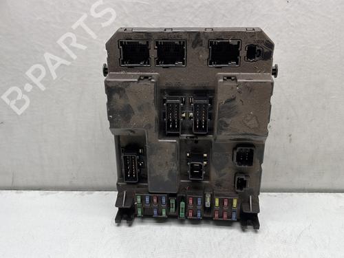 Used Fuse box PEUGEOT 307 (3A/C) 1.6 HDi 110 (109 hp) 29141773