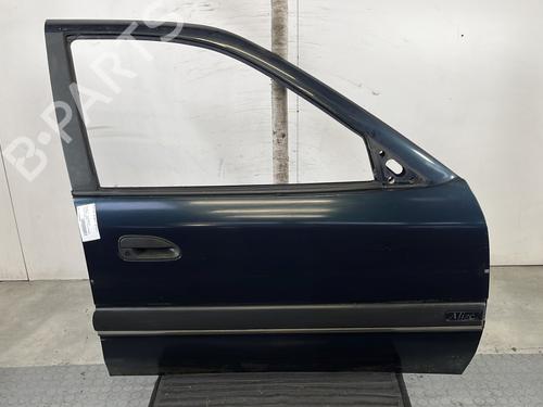 Used Right front door RENAULT SAFRANE II (B54_) 2.2 dT (B54G) (113 hp) 31594653