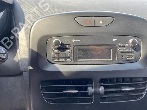 Fuse box RENAULT CLIO IV (BH_) 1.5 dCi 75 | BP33204241E1 - Image 33