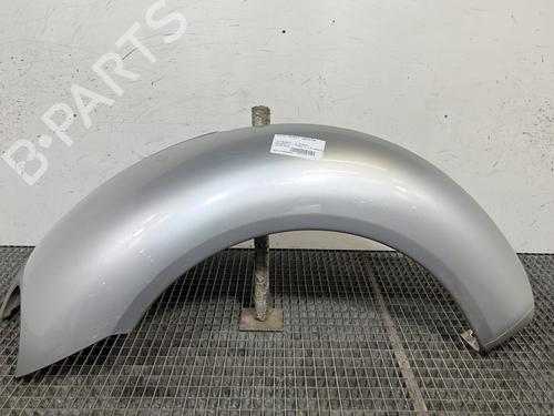 Guarda-lamas esquerdo VW NEW BEETLE (9C1, 1C1) 1.6 (102 hp) 30813383