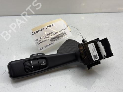 Used Switch VOLVO V40 Hatchback (525) D2 (114 hp) 32524211