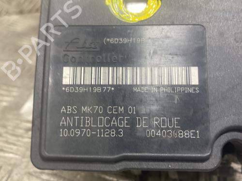 Used ABS pump PEUGEOT 206+ (2L_, 2M_) 1.4 HDi eco 70 (68 hp) 28003191