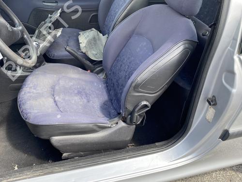 Left sun visor PEUGEOT 206 Hatchback (2A/C) 1.9 D | BP28281261I1 