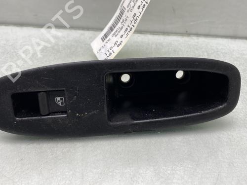 Right rear window switch ALFA ROMEO 159 (939_) 1.9 JTDM 8V (939AXE1B, 939BXE1B, 939BXH1B) | BP24377226I28 - Image 3