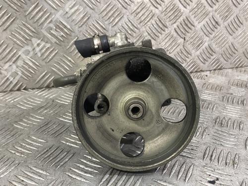 Used Steering pump Steering pump FIAT SCUDO Van (220_) 2.0 JTD (94 hp) 25261715 25261715