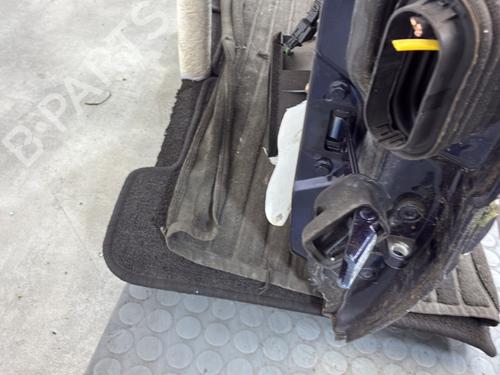 Used Left rear door Left rear door MERCEDES-BENZ C-CLASS (W202) C 220 CDI (202.133) (125 hp) 33831159 33831159