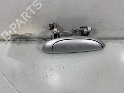 rear-right-exterior-door-handle-renault-clio-ii-bb_-cb_-1998-1999-2000-2001-2002-2003-2004-2005-2006-2007-2008-2009-2010-2011-2012-2013-2014-2015-2016-31212055 main image