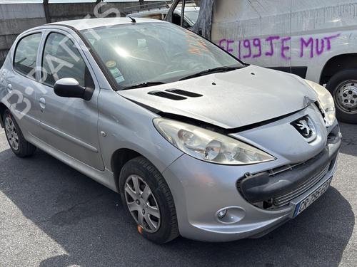 Right headlight PEUGEOT 206+ (2L_, 2M_) 1.4 HDi eco 70 | BP32168456C29 