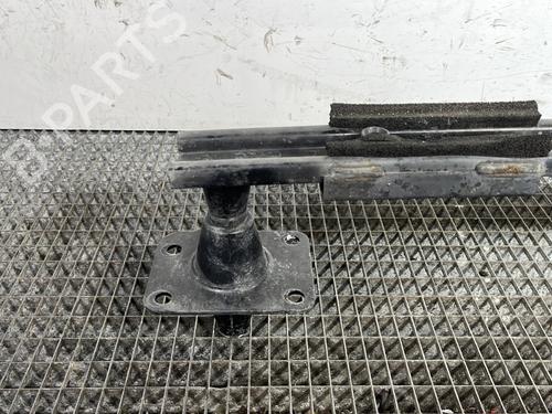 Front bumper reinforcement PEUGEOT 5008 (0U_, 0E_) 2.0 HDi 150 / BlueHDi 150 | BP32323979C109