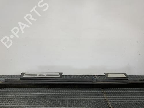 Used Left sideskirt MINI MINI COUNTRYMAN (R60) One D (90 hp) 20023043