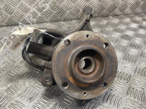Used Left front steering knuckle CITROËN C3 II (SC_) 1.2 VTi 82 (82 hp) 27677001