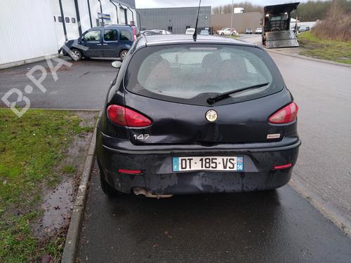 Right front indicator ALFA ROMEO 147 (937_) 1.6 16V T.SPARK (937.AXA1A, 937.AXB1A, 937.BXB1A) | BP36364386C33  - Image 29