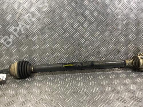 Used Right front driveshaft Right front driveshaft VW GOLF VII (5G1, BQ1, BE1, BE2) 1.2 TSI (105 hp) 19952354 19952354