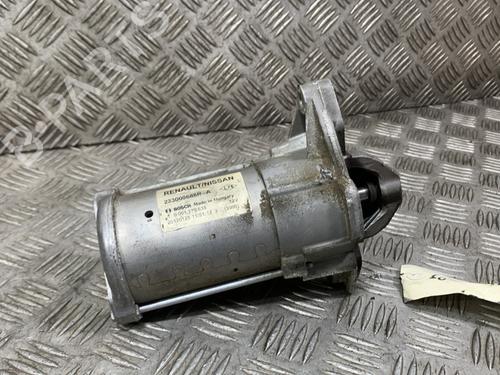 starter-renault-megane-iv-hatchback-b9amn_-2015-32864163 main image