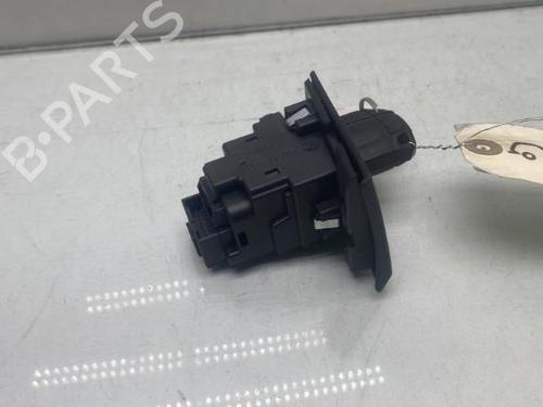 Used Card reader Card reader BMW 3 (E90) 325 d (197 hp) 19950727 19950727