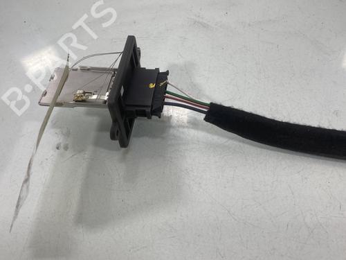 Used Heater resistor DACIA SANDERO III 1.0 SCe 65 (67 hp) 31887039