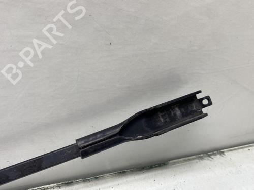 Front windshield wiper arm BMW 3 Touring (F31) 318 d | BP21378540C143 
