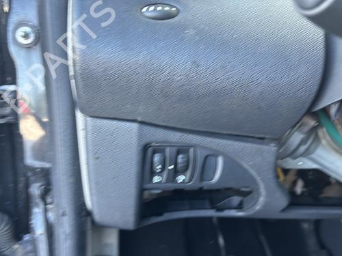 Front left lock RENAULT TWINGO II (CN0_) 1.5 dCi (CN0E) | BP33115657C98  - Image 21