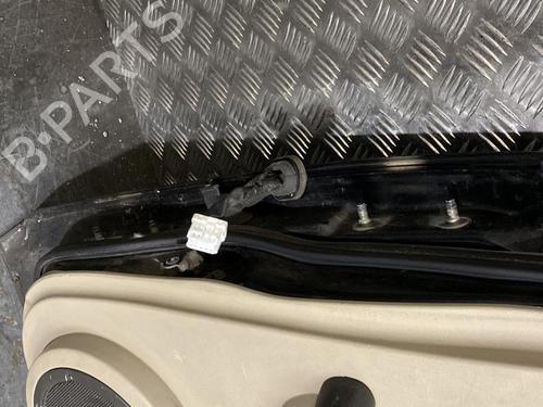 Used Right rear door NISSAN X-TRAIL I (T30) 2.2 Di 4x4 (114 hp) 21956342