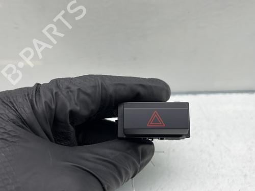 Used Warning switch Warning switch LAND ROVER RANGE ROVER SPORT III (L461) [2022-2026] 22628986 22628986