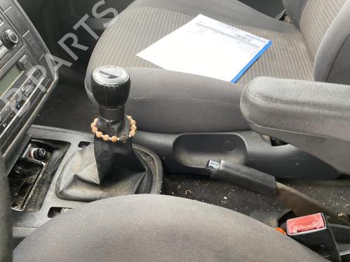 Left headlight SEAT ALHAMBRA (7V8, 7V9) 2.0 TDI | BP20219727C28 