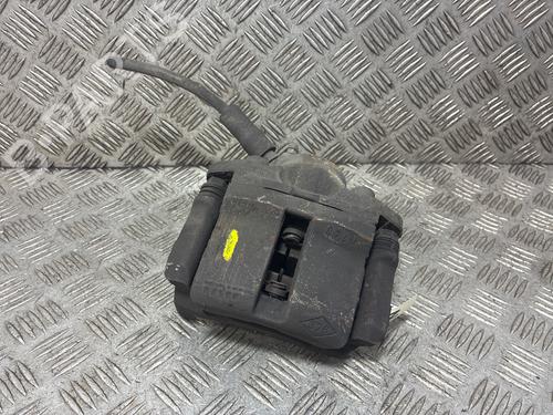 Used Right front brake caliper Right front brake caliper RENAULT TWINGO II (CN0_) 1.5 dCi (CN0E) (64 hp) 39753361 39753361