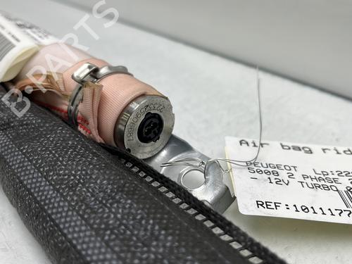 Left curtain airbag PEUGEOT 5008 II (MC_, MJ_, MR_, M4_) 1.2 THP (MRHNYH, MRHNYW, MRHNSJ, MRHNSU, MRHNSM) | BP23903976C11