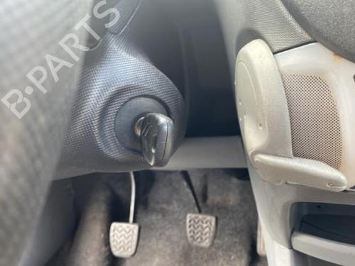 Front left lock PEUGEOT 107 (PM_, PN_) 1.0 | BP23764772C98 