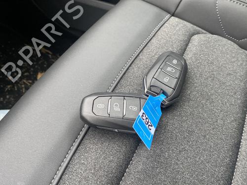 Rear parcel shelf CITROËN C5 AIRCROSS (A_) 1.2 Hybrid 136 (ARHPYJ) | BP32389513C85 