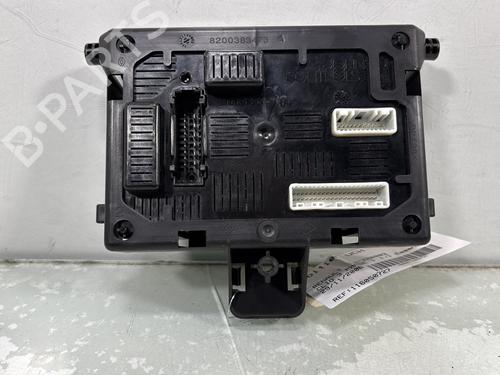 Used Fuse box RENAULT CLIO III (BR0/1, CR0/1) 1.2 16V (BR02, BR0J, BR11, CR02, CR0J, CR11) (75 hp) 30872120