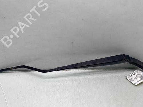 Used Front windshield wiper arm RENAULT CLIO IV (BH_) 1.5 dCi 75 (75 hp) 24197710