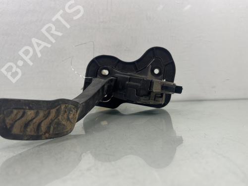 pedal-ford-transit-v363-van-fcd-fdd-2013-29866770 main image