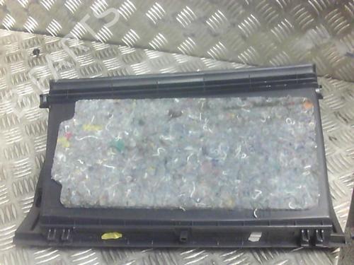 Used Glove box TOYOTA YARIS (_P9_) 1.4 D-4D (NLP90_, NLP90R) (90 hp) 20030399